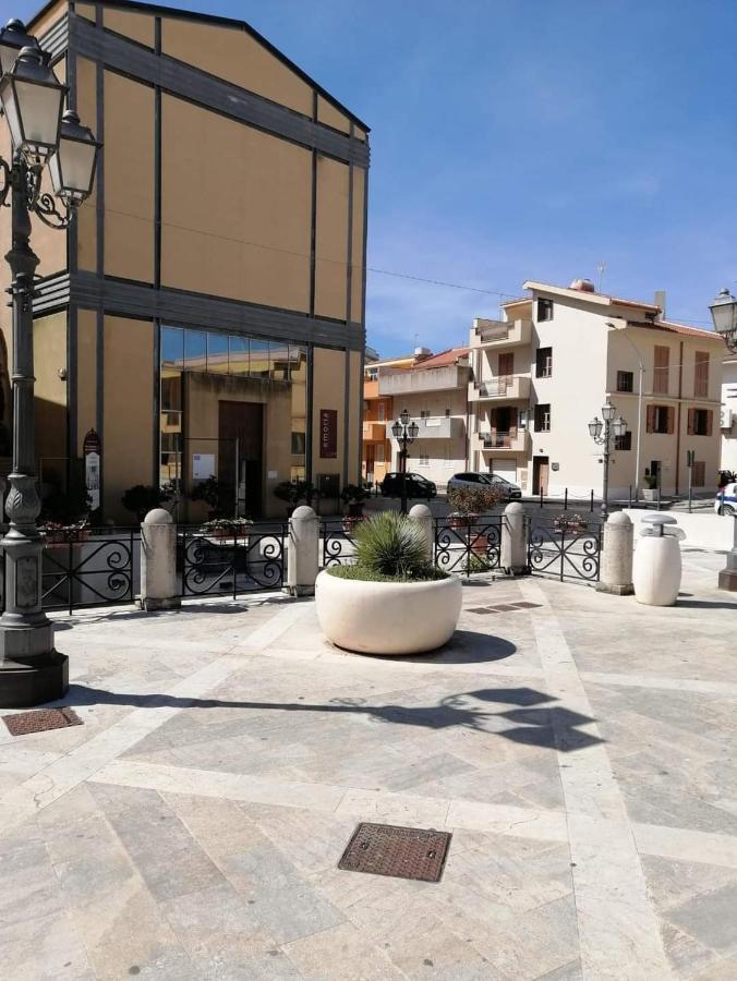 Montalbano House - Casa Vacanze Santa Margherita di Belice Luaran gambar